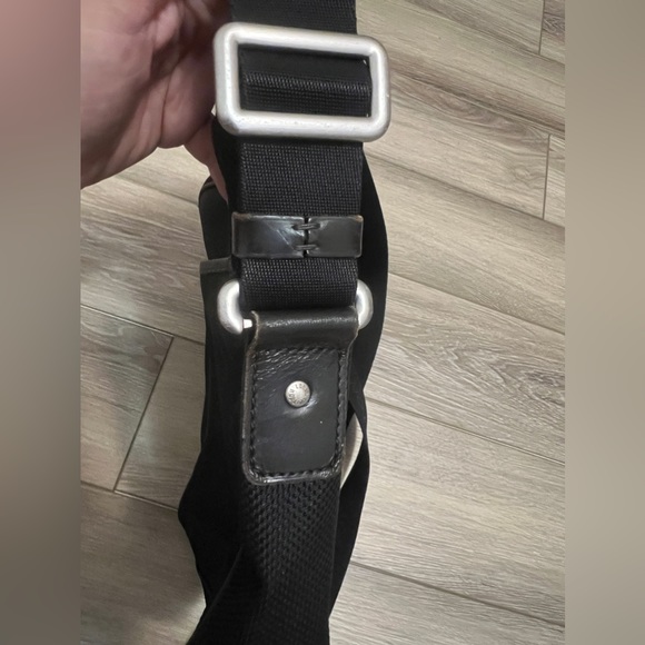 Authentic LOUIS VUITTON Black Damier Geant Canvas Citadin Messenger Bag - Picture 5 of 13